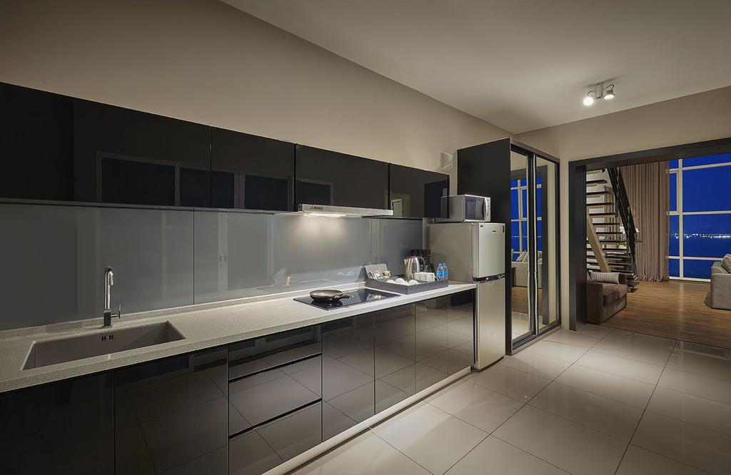 Maritime Luxury Suites George Town Extérieur photo