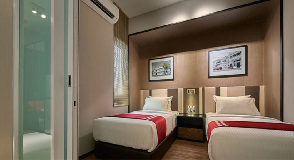 Maritime Luxury Suites George Town Extérieur photo